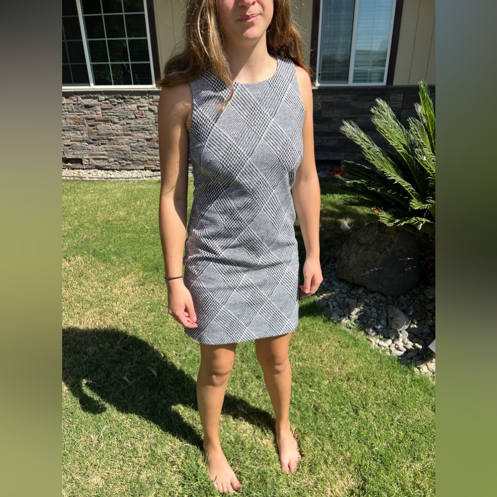 Banana Republic Plaid Stretch Dress (0 Petite) - Picture 2 of 6